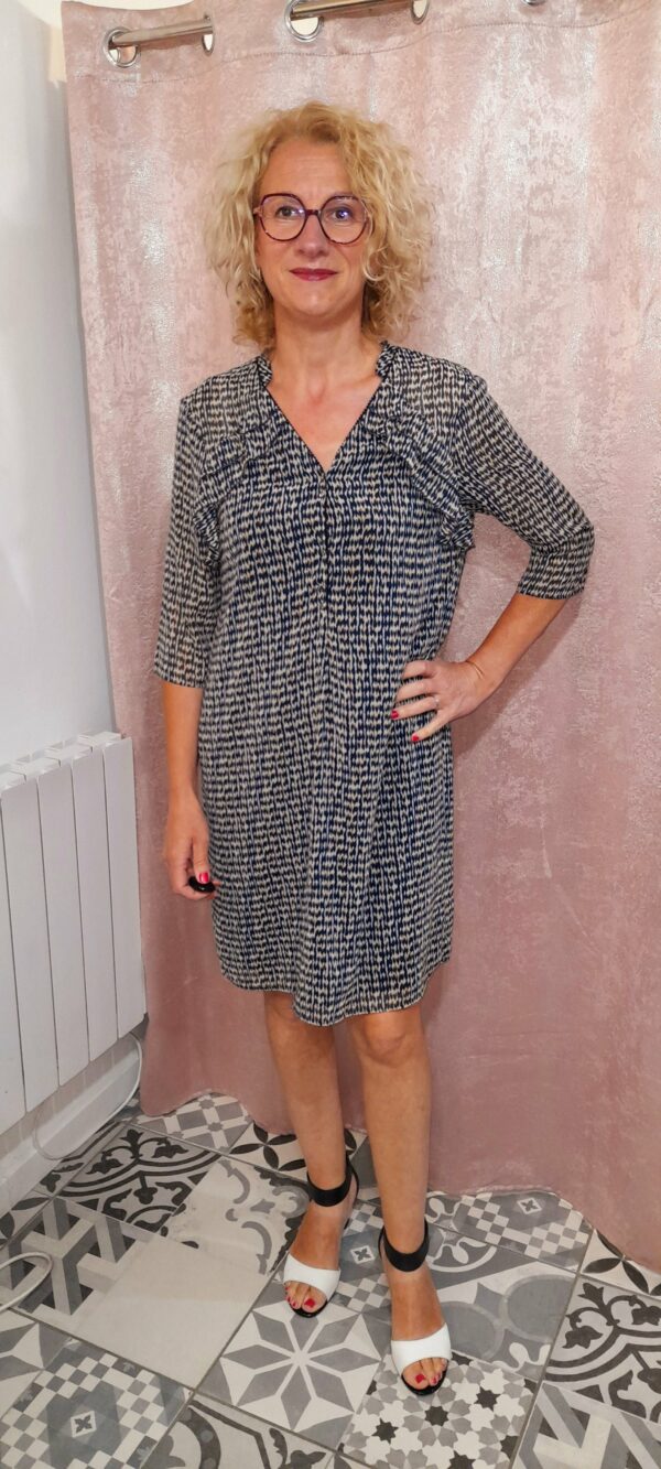 robe ONE STEP taille 40