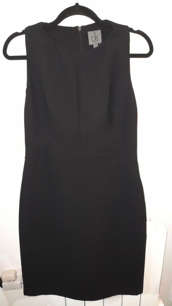 Robe noire CALVIN KLEIN taille 38