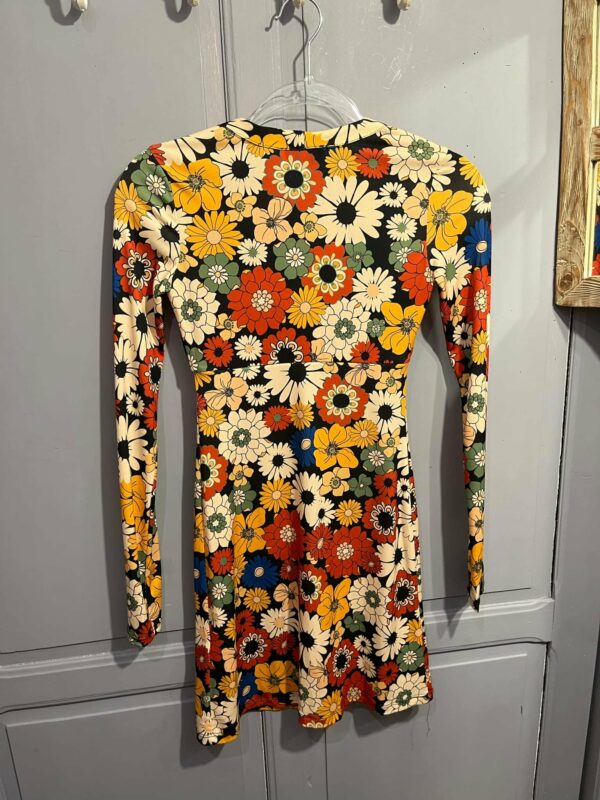 Robe colorée BERSHKA taille 34 – Image 4