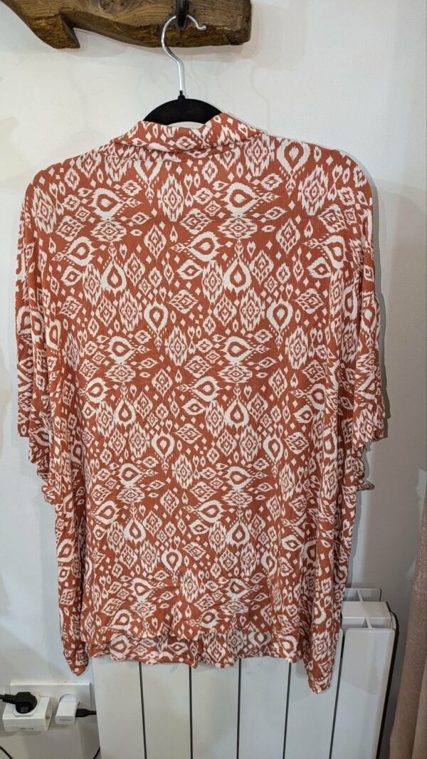 chemise manches courtes KIABI taille 54/56 – Image 3