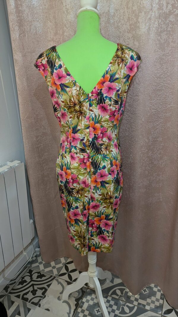 Robe fleurie ZARA taille 40 – Image 6