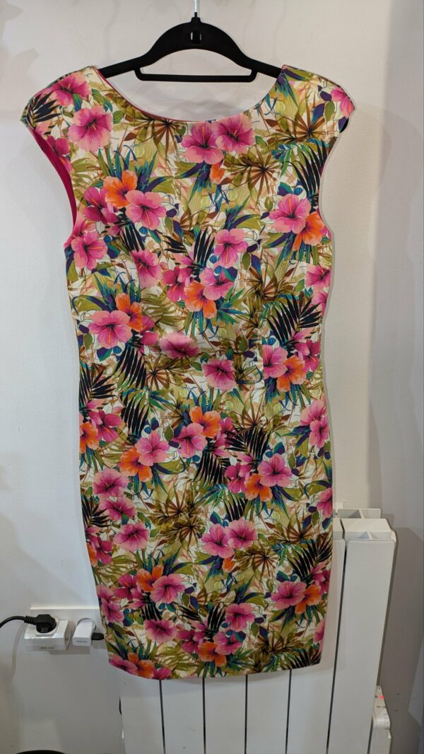 Robe fleurie ZARA taille 40 – Image 7