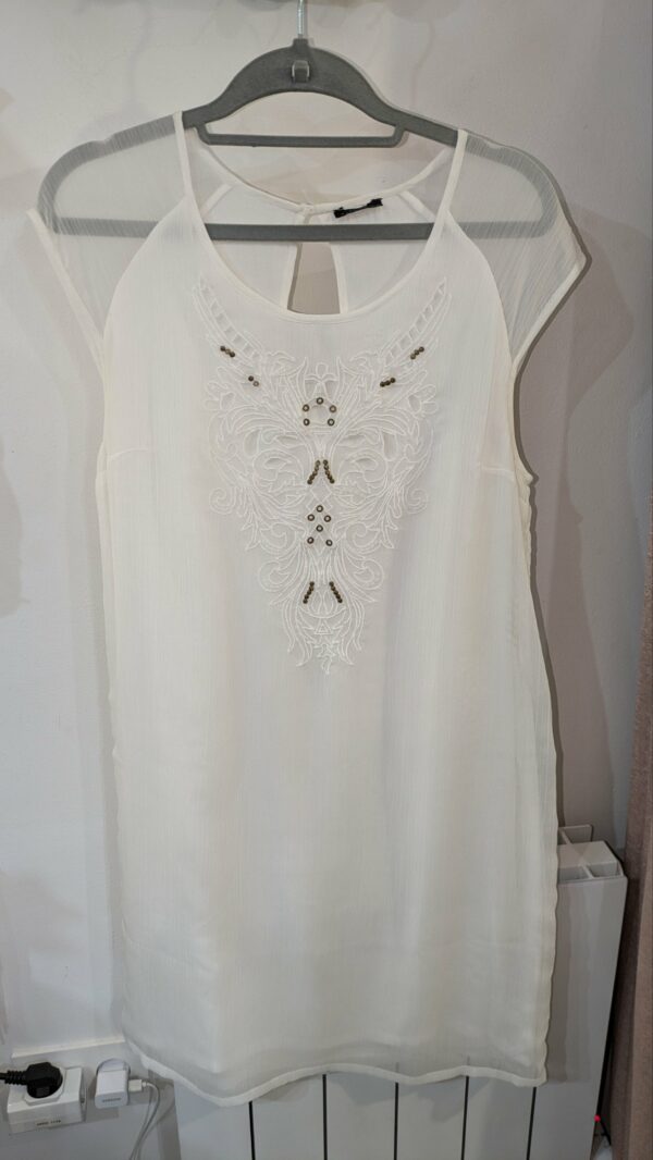 Robe blanche IKKS taille 42 – Image 6