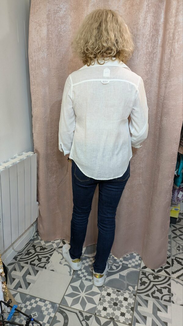 chemise blanche en lin THERESA KÖNIG taille 40 – Image 4