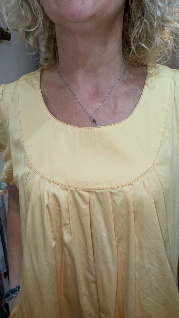 robe jaune orangé taille 48 – Image 2