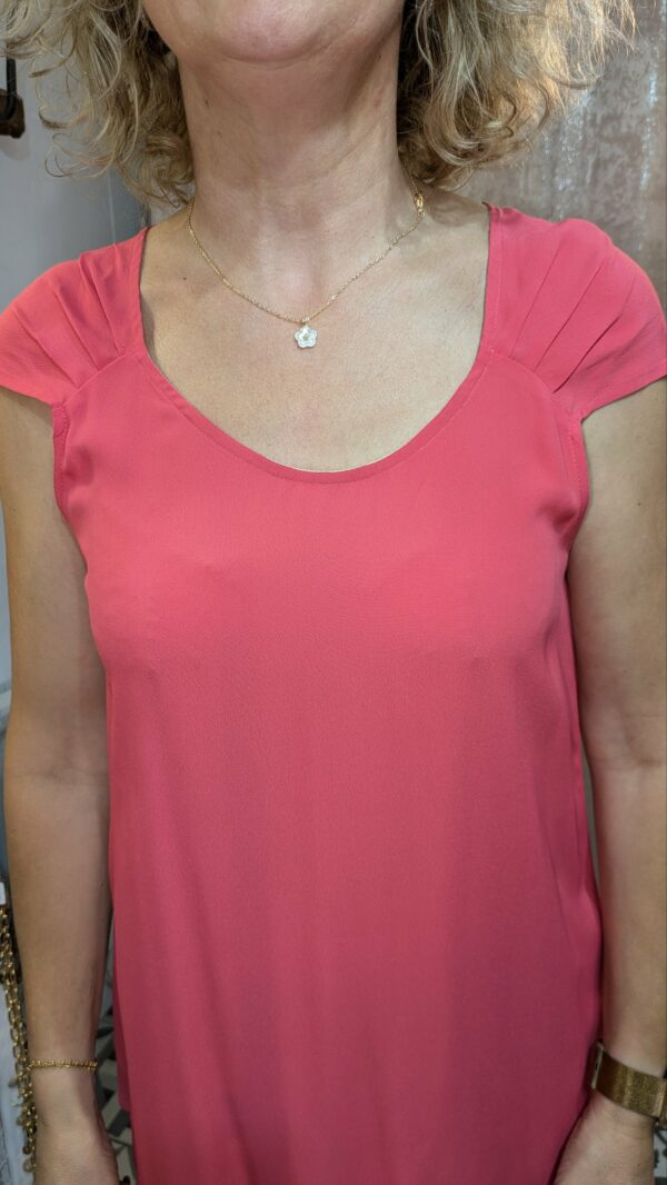 blouse sans manches MOMONI taille 42