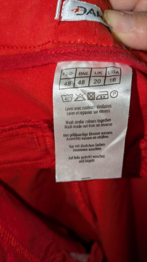 pantalon rouge DAMART taille 48 – Image 2