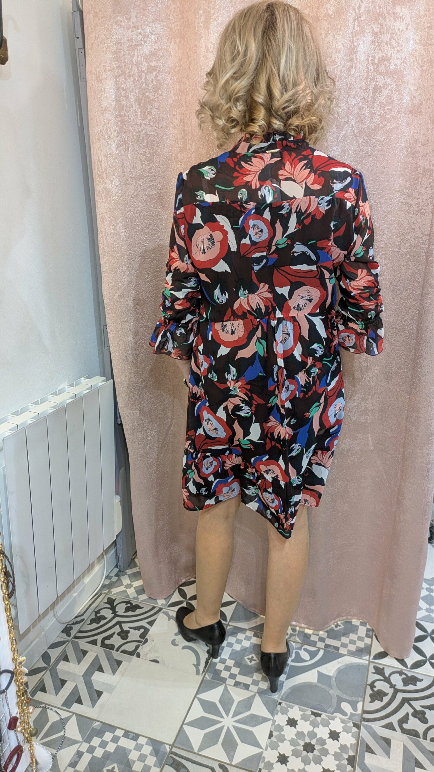 robe fleurie ONE STEP taille 40 – Image 5