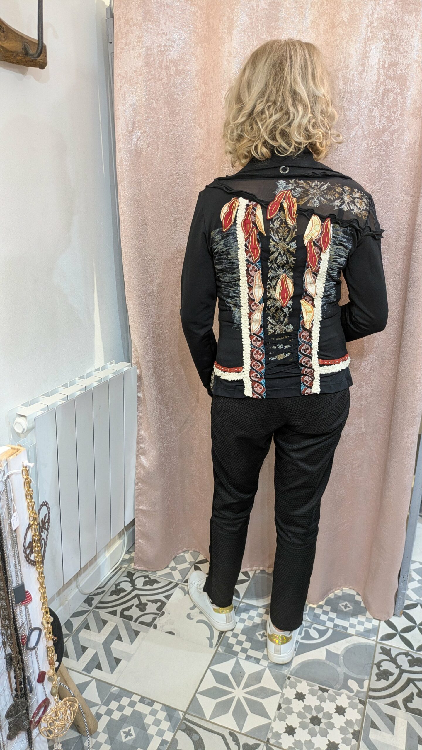 veste SAVE THE QUEEN taille 42 – Image 2