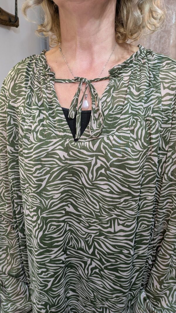 blouse kakie GRAIN DE MALICE taille 50