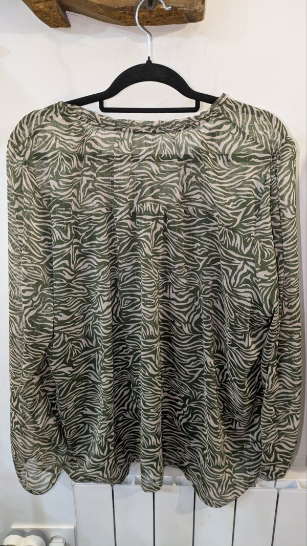 blouse kakie GRAIN DE MALICE taille 50 – Image 6