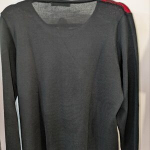 pull noir et rouge CHRISTINE LAURE taille 4