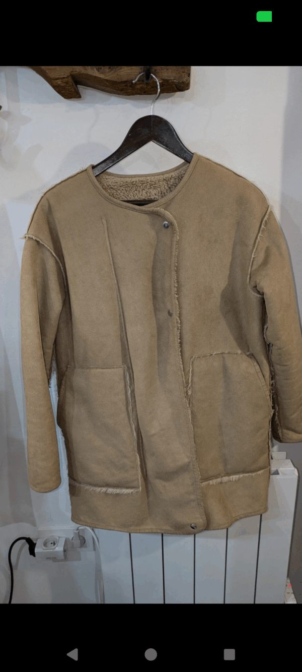 veste fausse fourrure PULL & BEAR taille M – Image 8