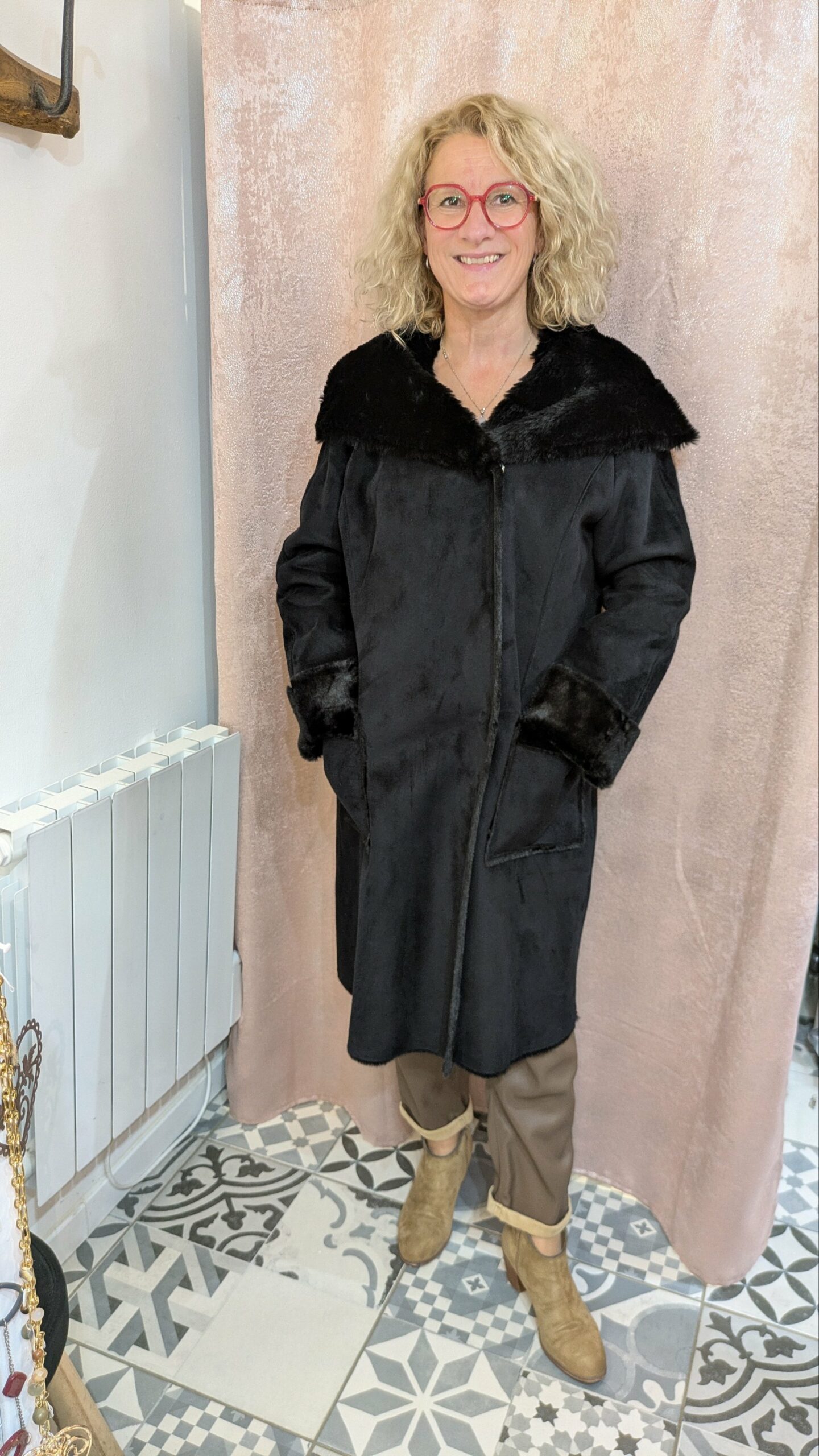 manteau fausse fourrure taille 44 JACQUELINE RIU – Image 6