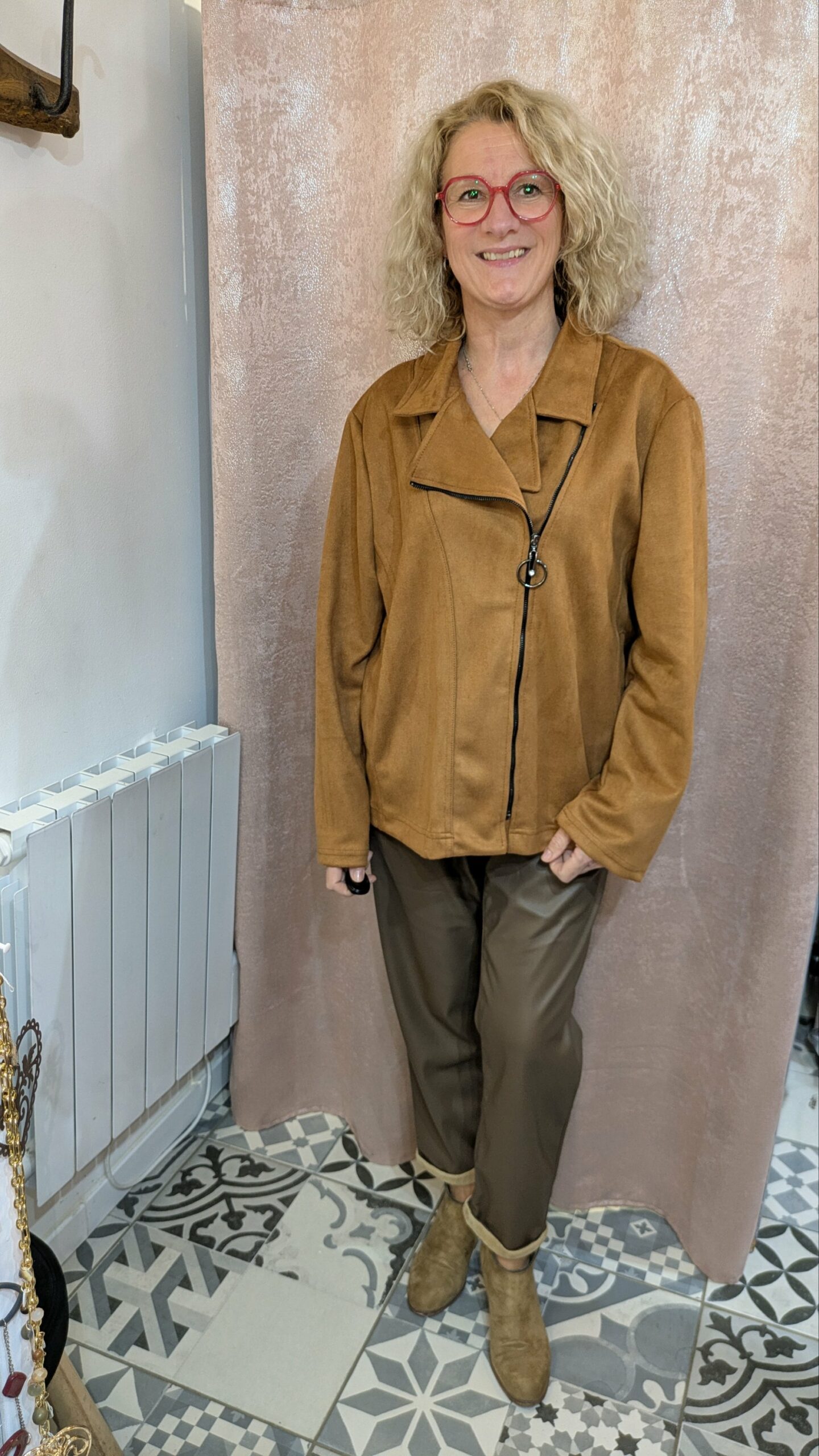 perfecto camel 2W GRANDES TAILLES taille 50/52 – Image 3