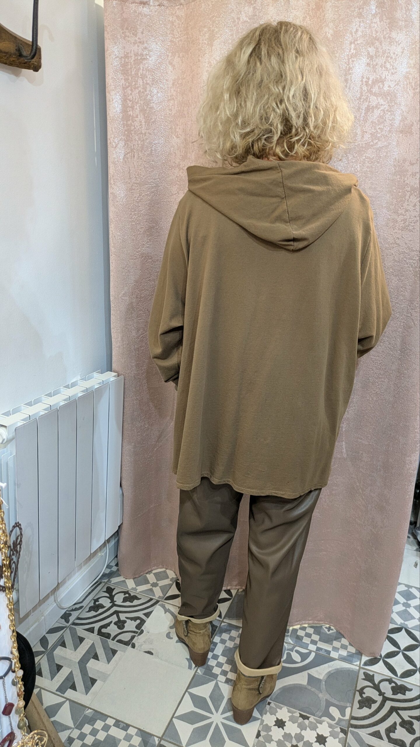 gilet à capuche marron PIMENT ROUGE taille 50/52 – Image 8