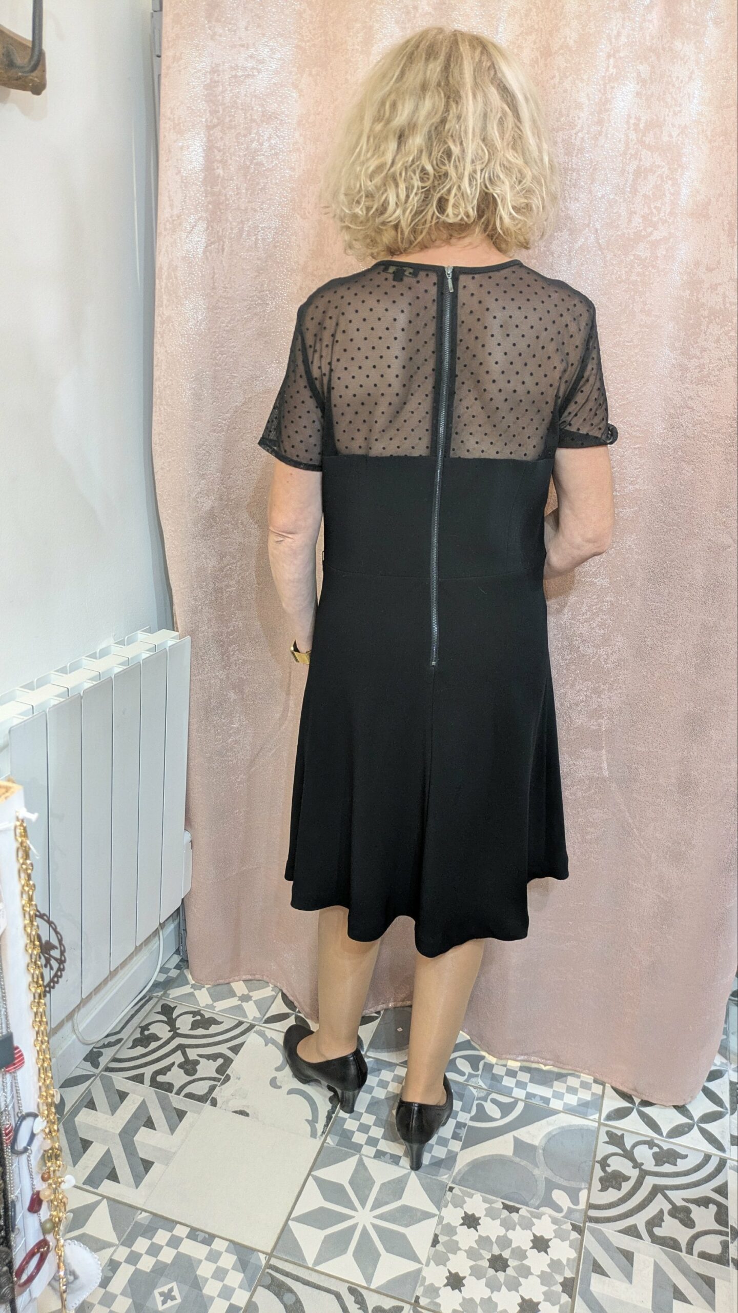 robe noire 1.2.3 taille 44 – Image 5