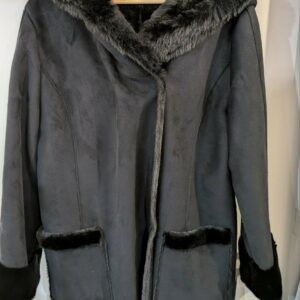 manteau fausse fourrure taille 44 JACQUELINE RIU
