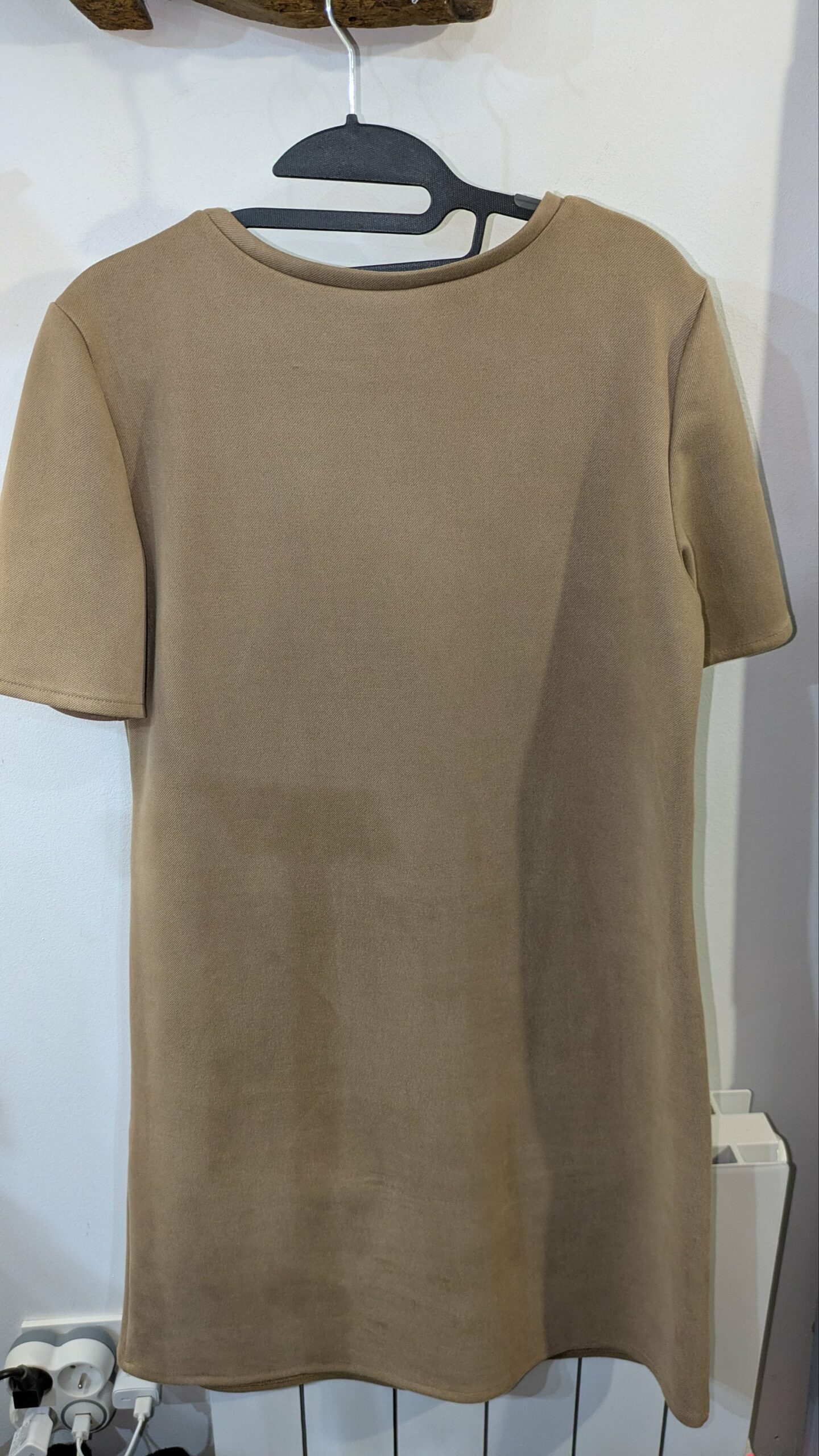 robe beige en suédine ZARA taille M – Image 3