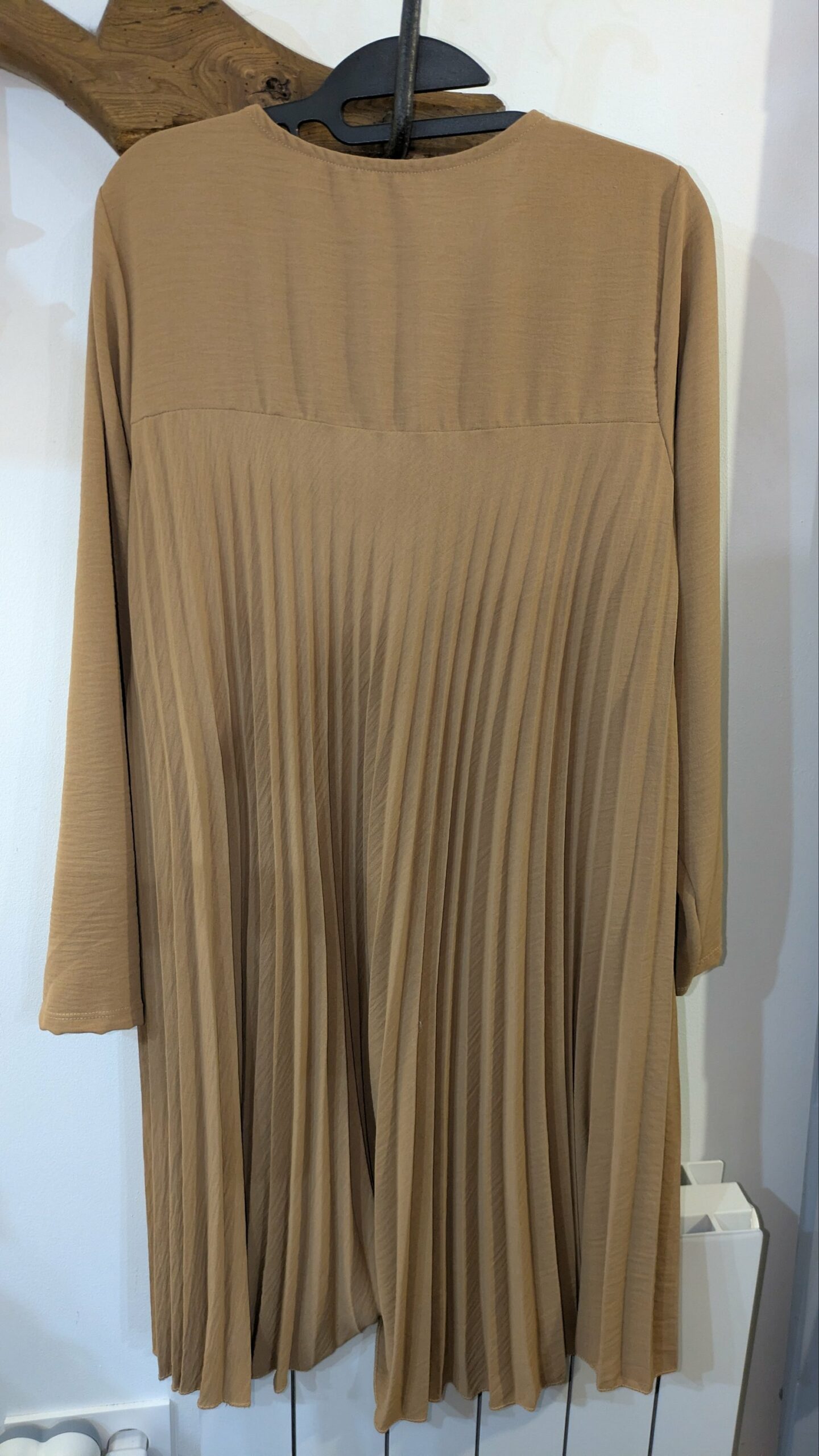 robe marron plissée taille L – Image 5