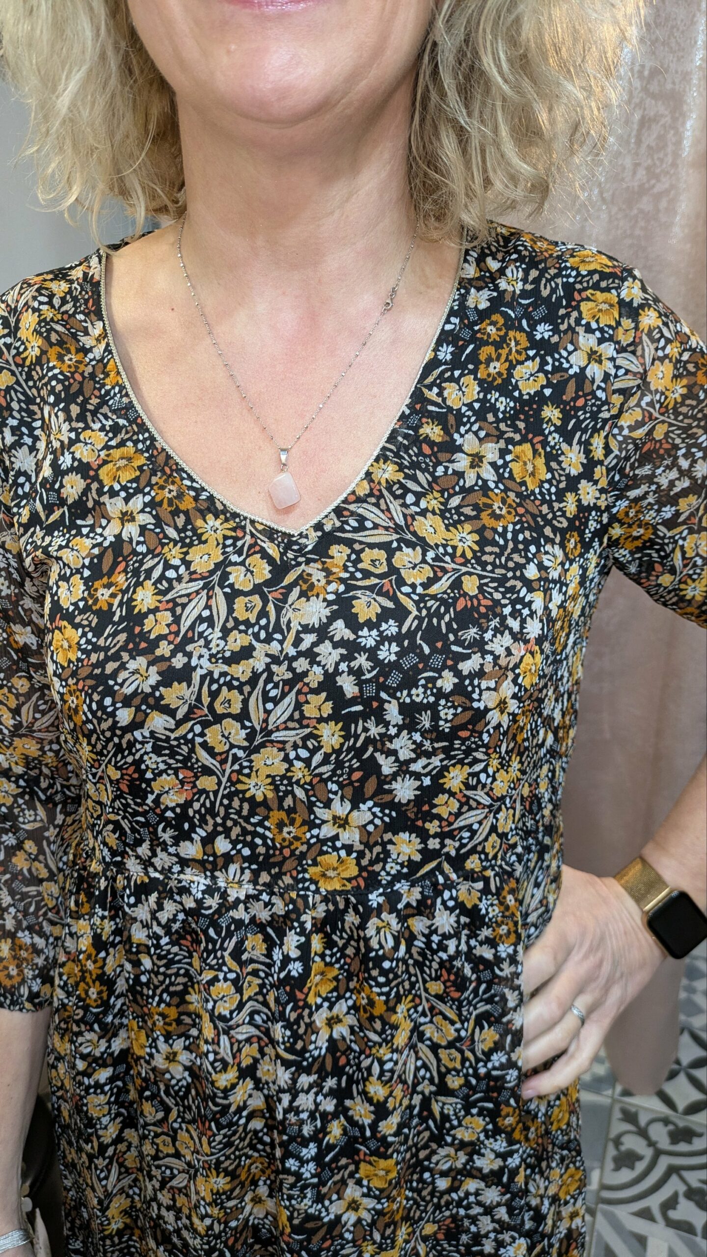 robe noire fleurie ARMAND THIERY taille 38 – Image 4