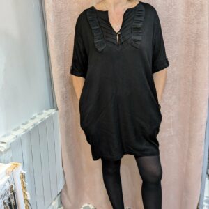 robe noire SANDRO taille 2