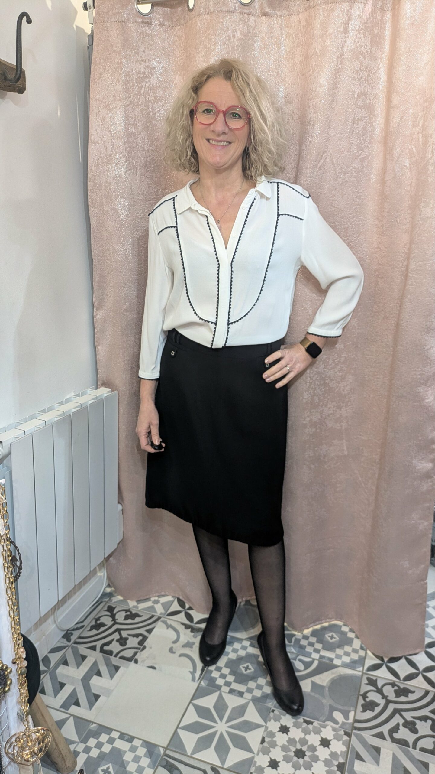 jupe noire Julie Guerlande taille 42 – Image 8