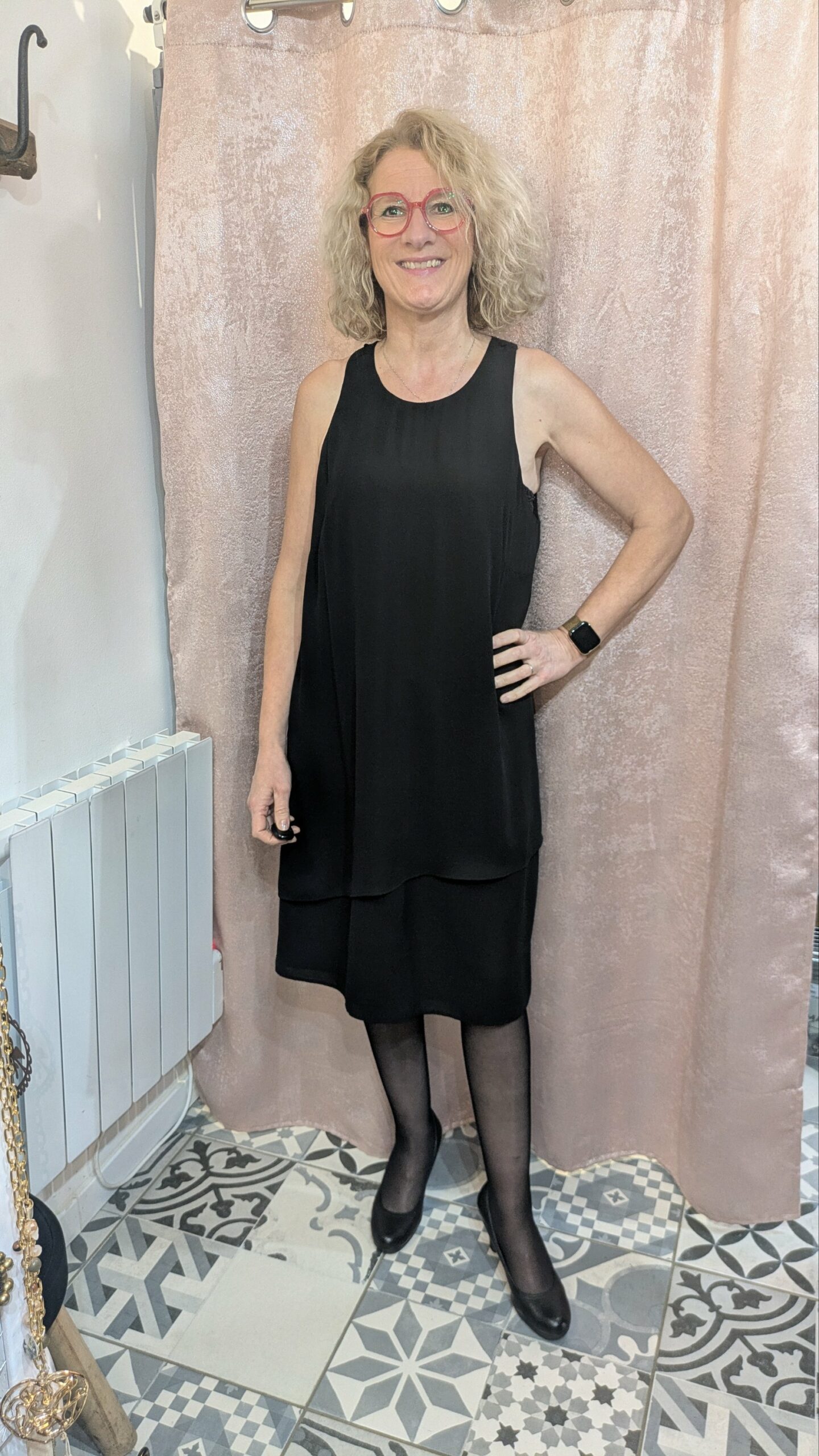 robe noire asymétrique Grain de malice taille 44