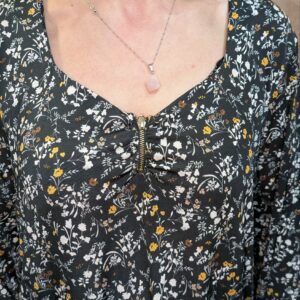 blouse noire fleurie ARMAND THIERY taille 48