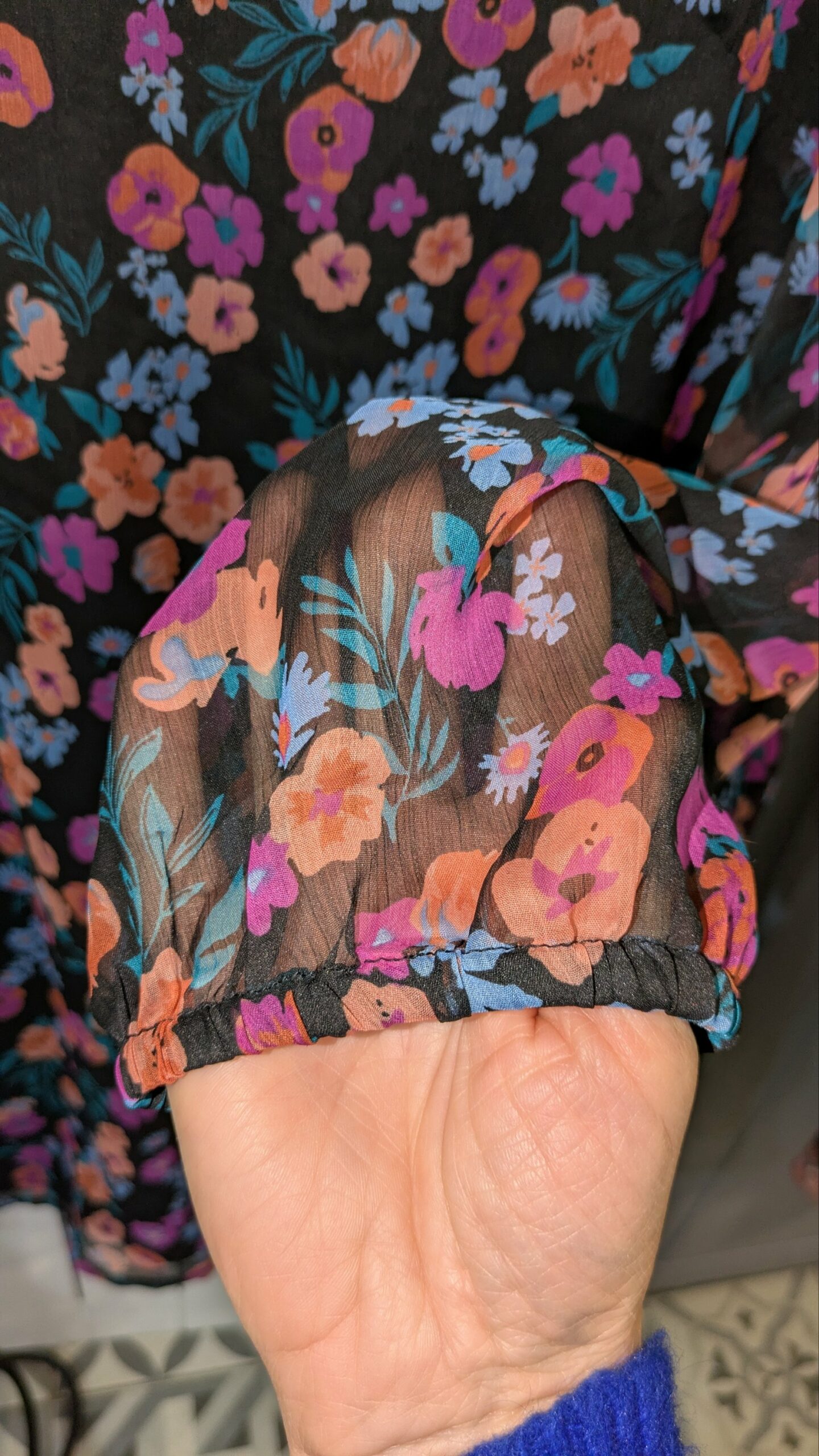 robe noire fleurie BLANCHE PORTE taille 52 – Image 4