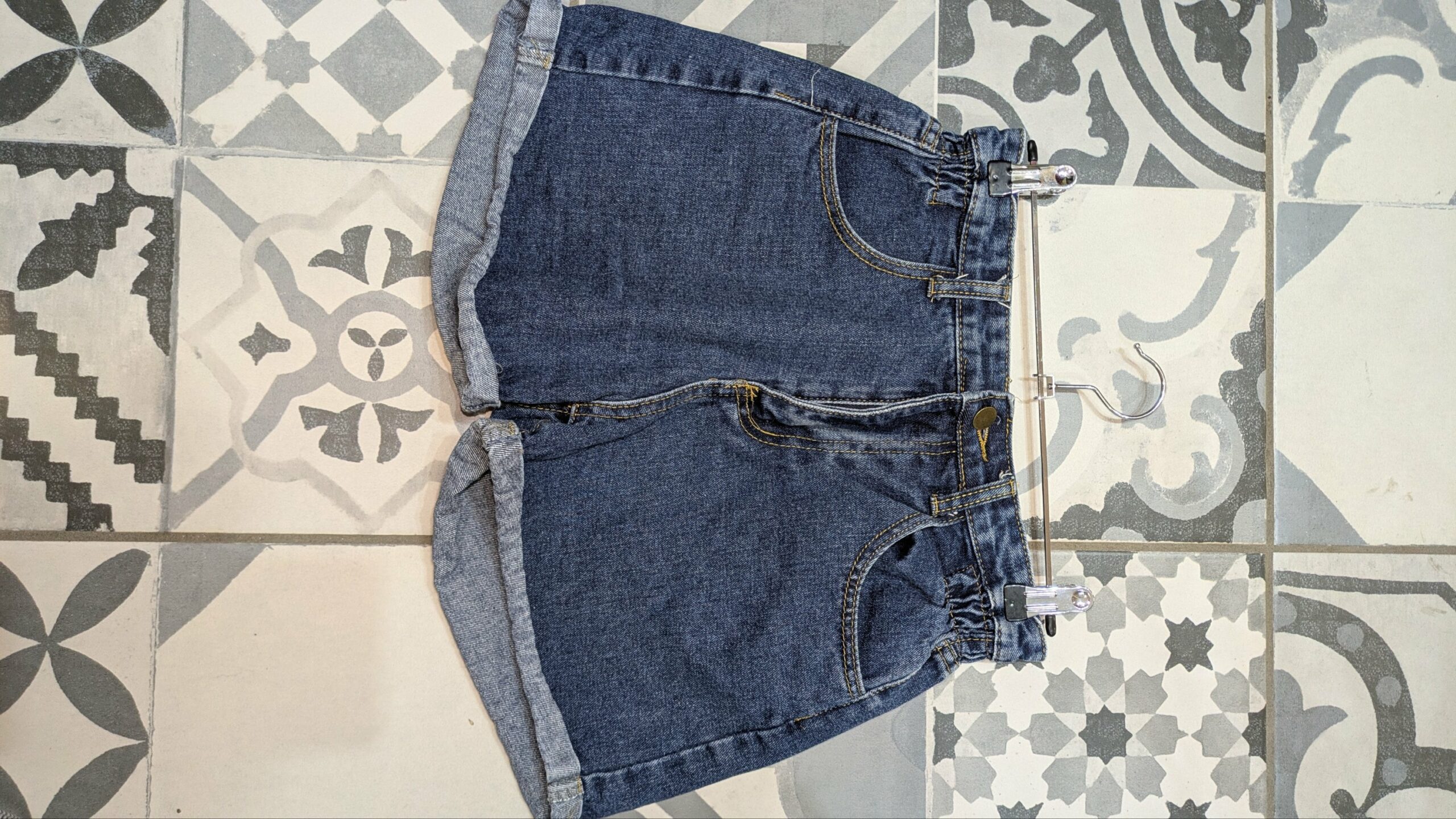 short en jean taille 34 – Image 3