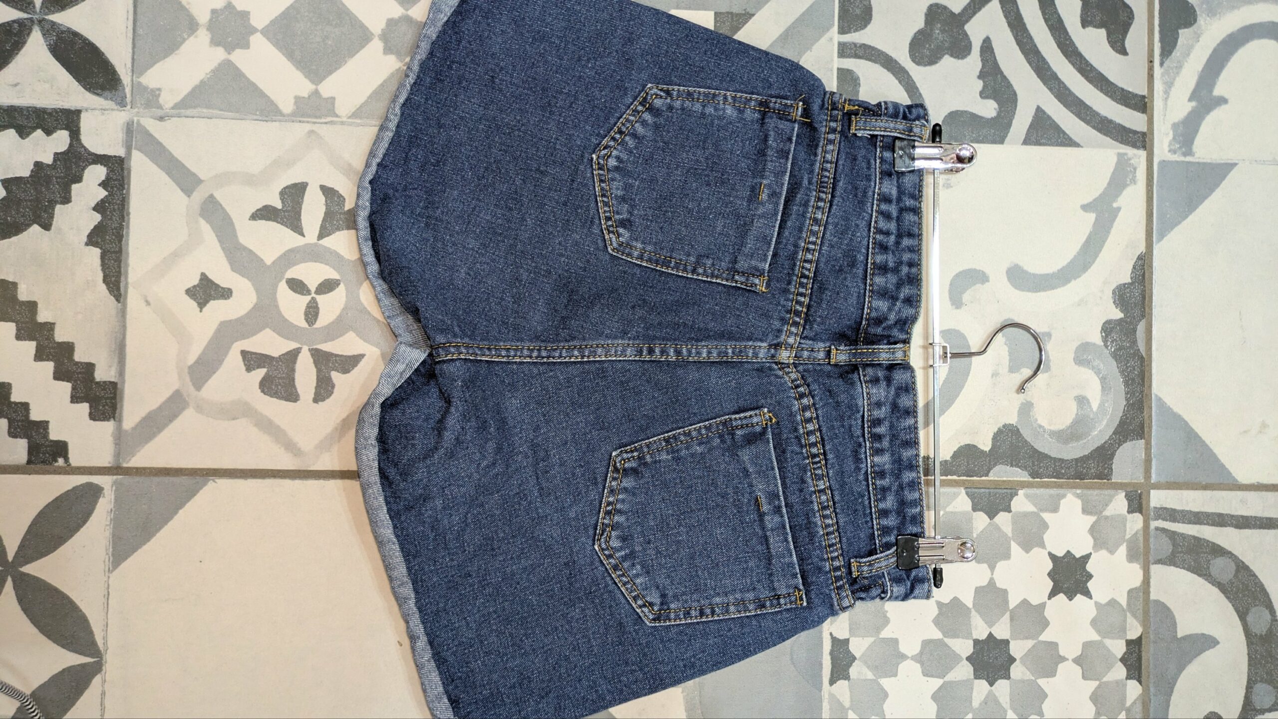 short en jean taille 34 – Image 5