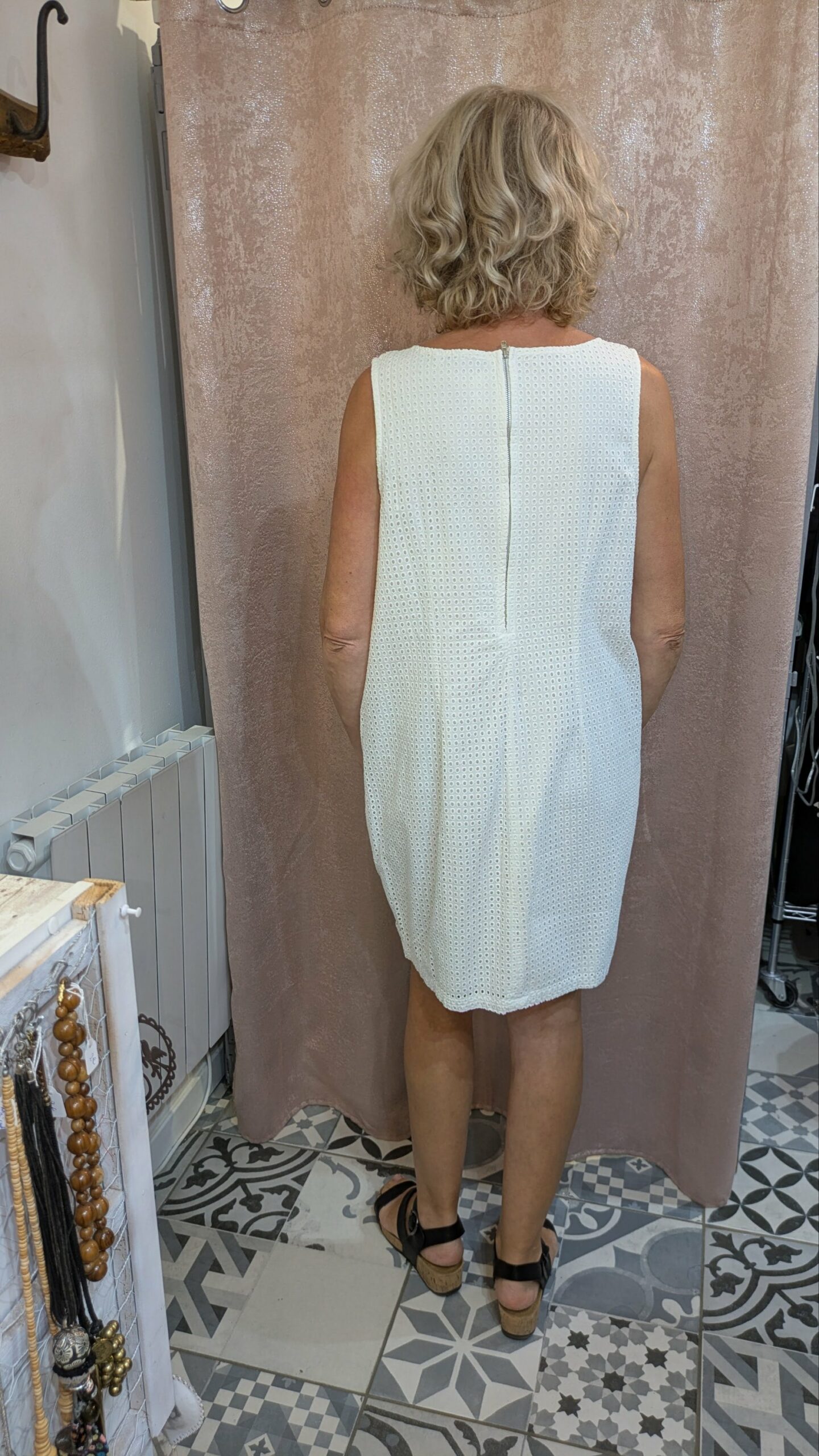 robe blanche CACHE CACHE taille 42/44 – Image 3