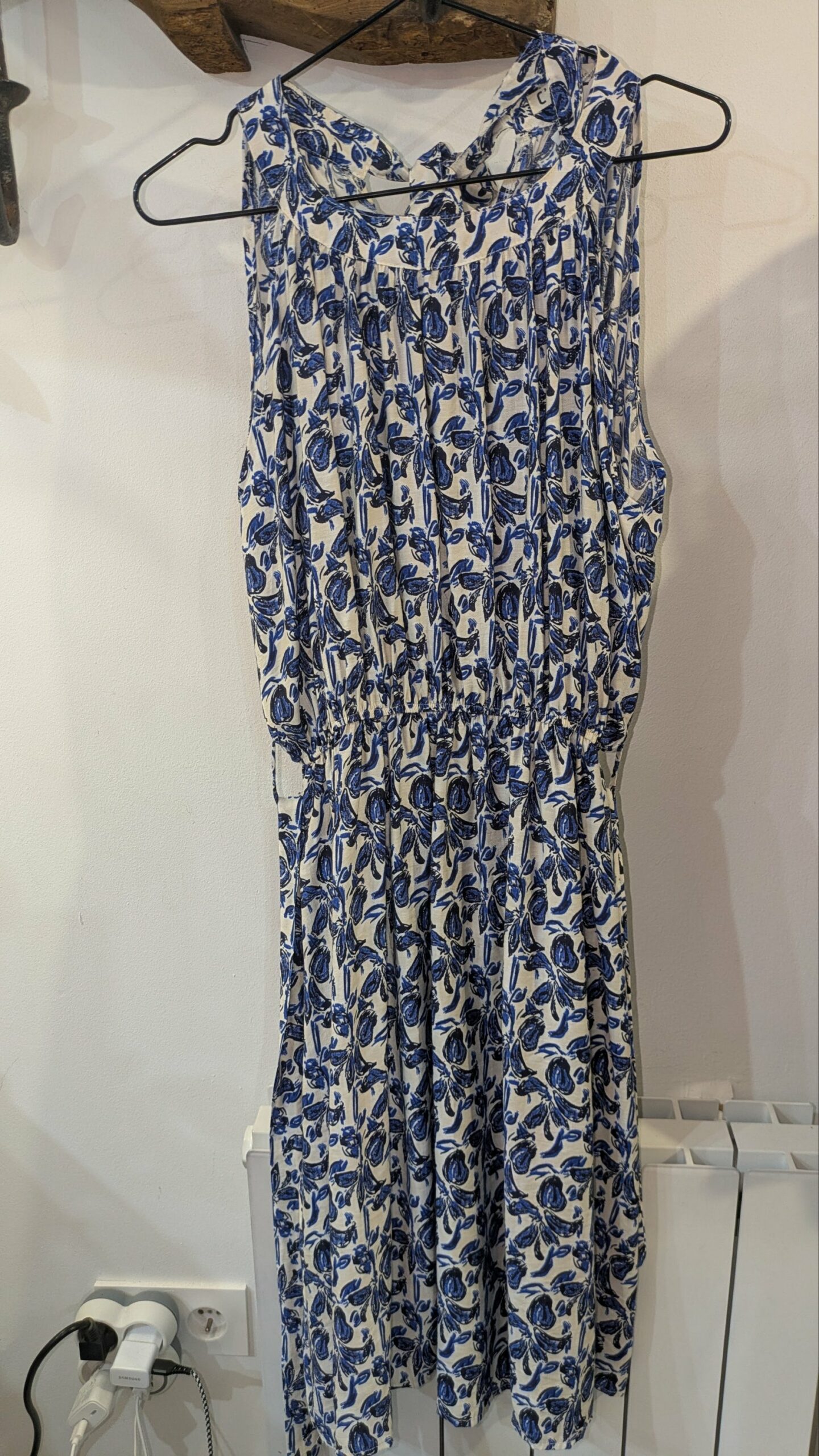 robe bleue et blanche C FLO taille 42/44 – Image 6