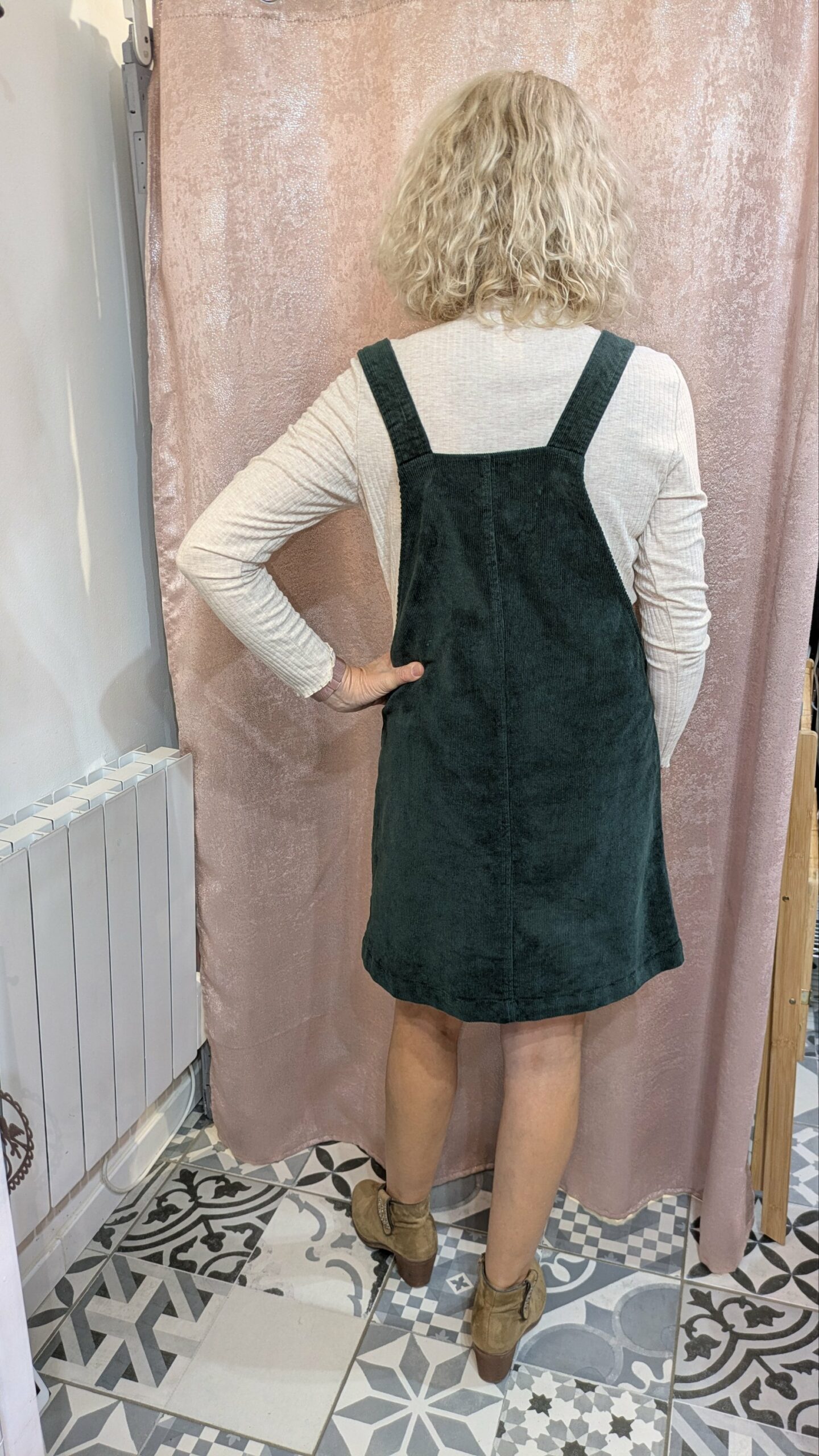 Robe chasuble en velours côtelé vert sapin Blancheporte – T44 – Image 6